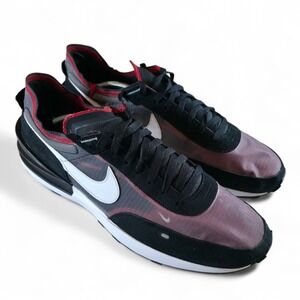 Nike Waffle One Black Sport Red Size 14 Running Shoes DD8014-001 *Worn Once.